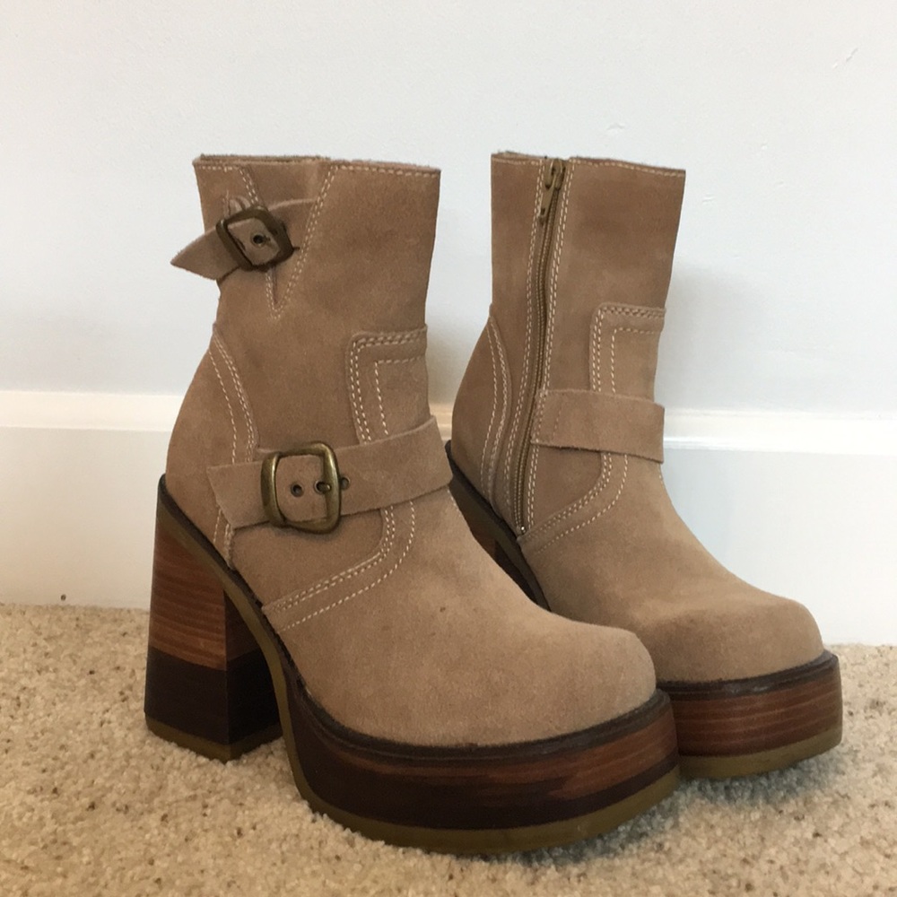 🌟Platform Boots🌟